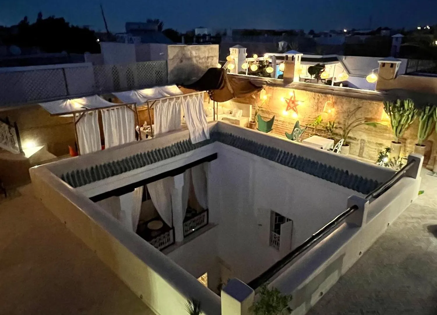 Riad Tizwa Marrakech Bed and Breakfast Marrakesh 3*,  Marocco